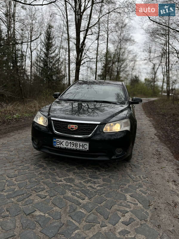 Хэтчбек Geely Emgrand 7 (EC7) 2011 в Дубровице