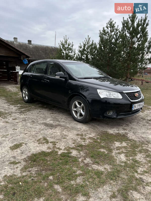 Хэтчбек Geely Emgrand 7 (EC7) 2011 в Дубровице
