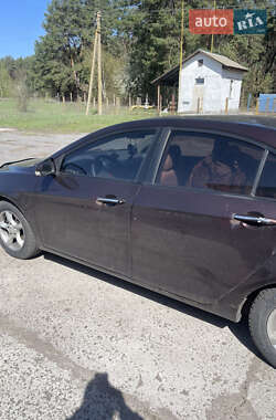 Седан Geely Emgrand 7 (EC7) 2012 в 