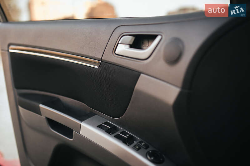 Седан Geely Emgrand 7 (EC7) 2015 в Тернополе фото 7 Седан Geely Emgrand 7 (EC7) 2015 в Тернополе