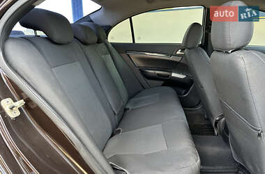 Седан Geely Emgrand 7 (EC7) 2013 в 