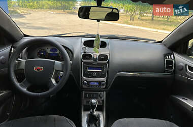 Седан Geely Emgrand 7 (EC7) 2013 в 