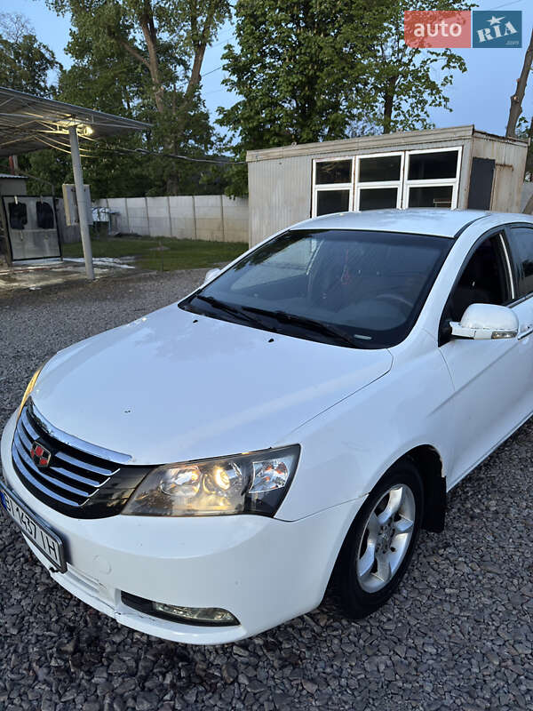 Седан Geely Emgrand 7 (EC7) 2013 в Глобине