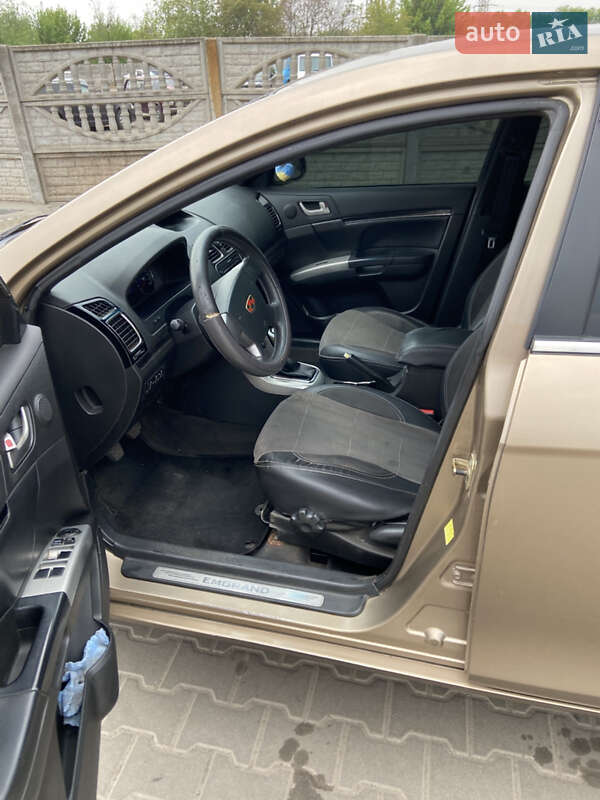 Седан Geely Emgrand 7 (EC7) 2012 в Кривому Розі