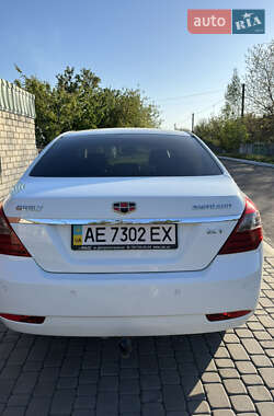 Седан Geely Emgrand 7 (EC7) 2012 в 
