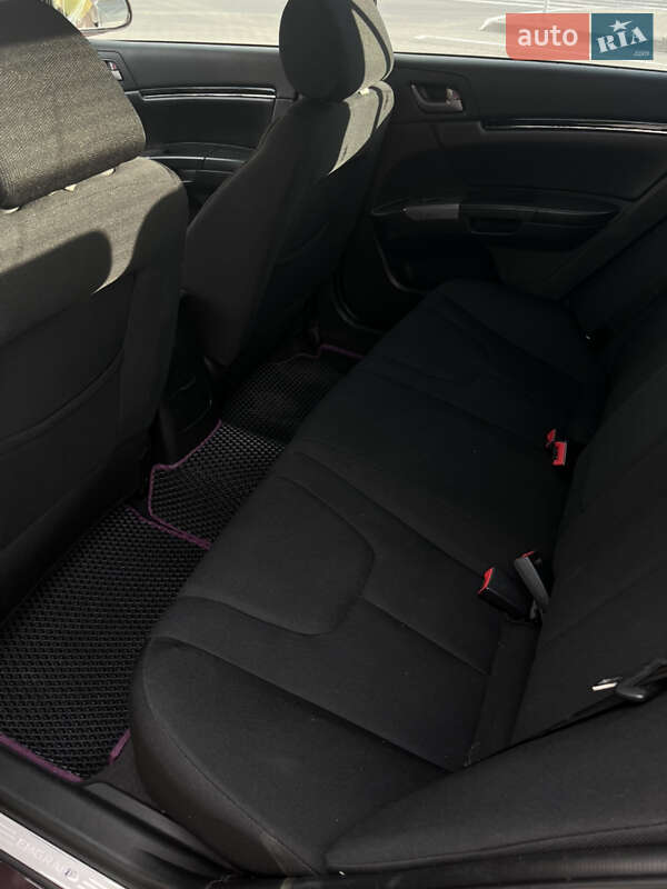 Седан Geely Emgrand 7 (EC7) 2012 в Вишневом
