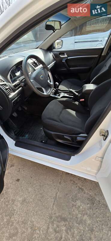 Седан Geely Emgrand 7 (EC7) 2017 в Кропивницком