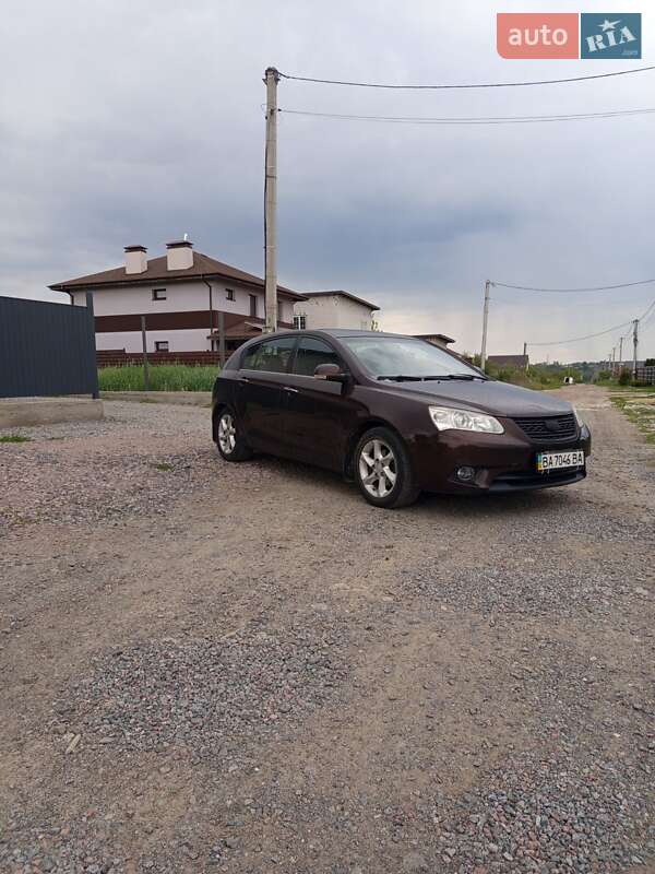 Хетчбек Geely Emgrand 7 (EC7) 2013 в Києві