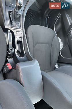 Седан Geely Emgrand 7 (EC7) 2016 в 