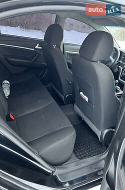 Седан Geely Emgrand 7 (EC7) 2016 в 