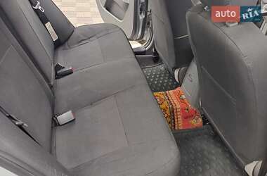 Седан Geely Emgrand 7 (EC7) 2013 в 