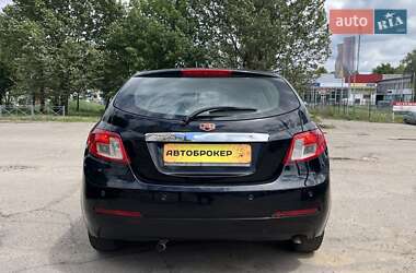 Хэтчбек Geely Emgrand 7 (EC7) 2012 в 