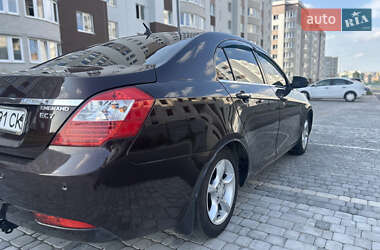 Седан Geely Emgrand 7 (EC7) 2012 в 