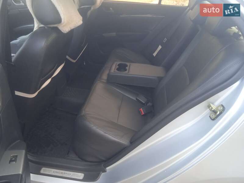 Седан Geely Emgrand 7 (EC7) 2014 в Івано-Франківську