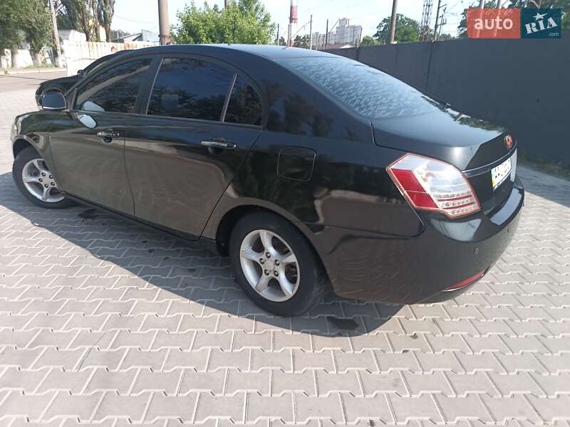 Седан Geely Emgrand 7 (EC7) 2011 в Коцюбинському