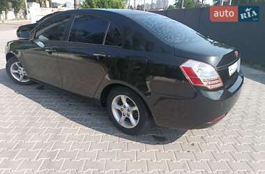 Седан Geely Emgrand 7 (EC7) 2011 в 