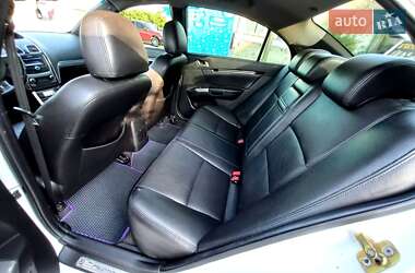 Седан Geely Emgrand 7 (EC7) 2013 в 
