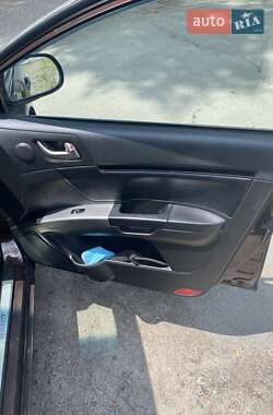Седан Geely Emgrand 7 (EC7) 2014 в 