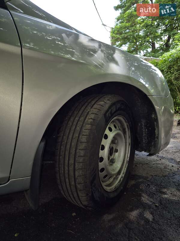Седан Geely Emgrand 7 (EC7) 2013 в Харкові
