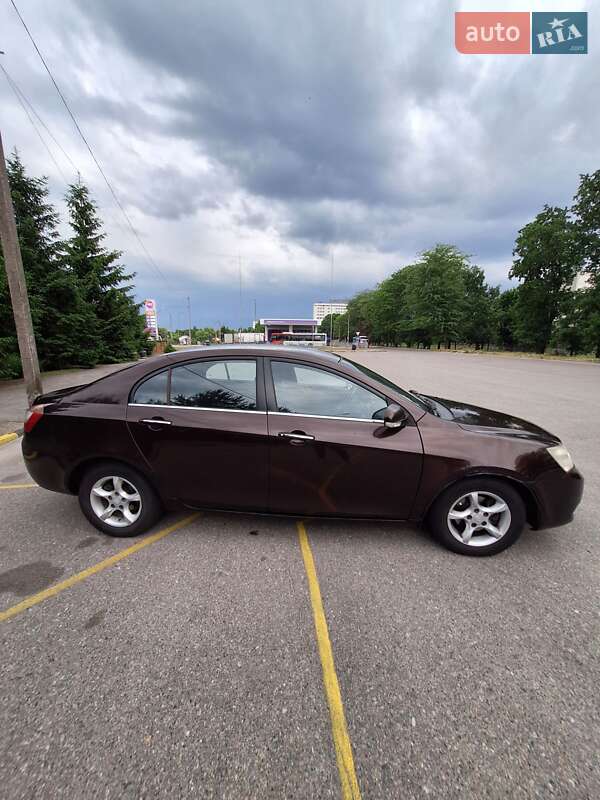 Седан Geely Emgrand 7 (EC7) 2012 в Белой Церкви