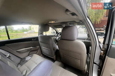 Хэтчбек Geely Emgrand 7 (EC7) 2012 в 