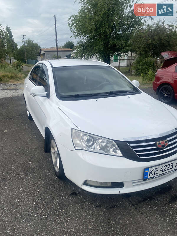 Седан Geely Emgrand 7 (EC7) 2012 в Новомосковську