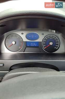 Седан Geely Emgrand 7 (EC7) 2014 в 
