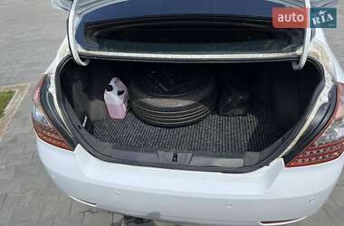 Седан Geely Emgrand 7 (EC7) 2013 в 