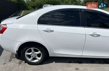 Седан Geely Emgrand 7 (EC7) 2013 в 