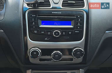 Седан Geely Emgrand 7 (EC7) 2013 в 