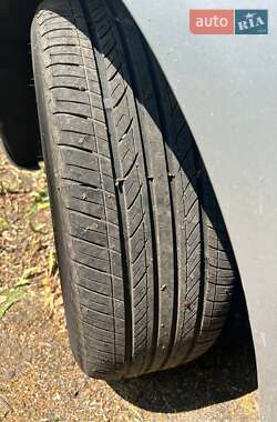 Седан Geely Emgrand 7 (EC7) 2011 в 