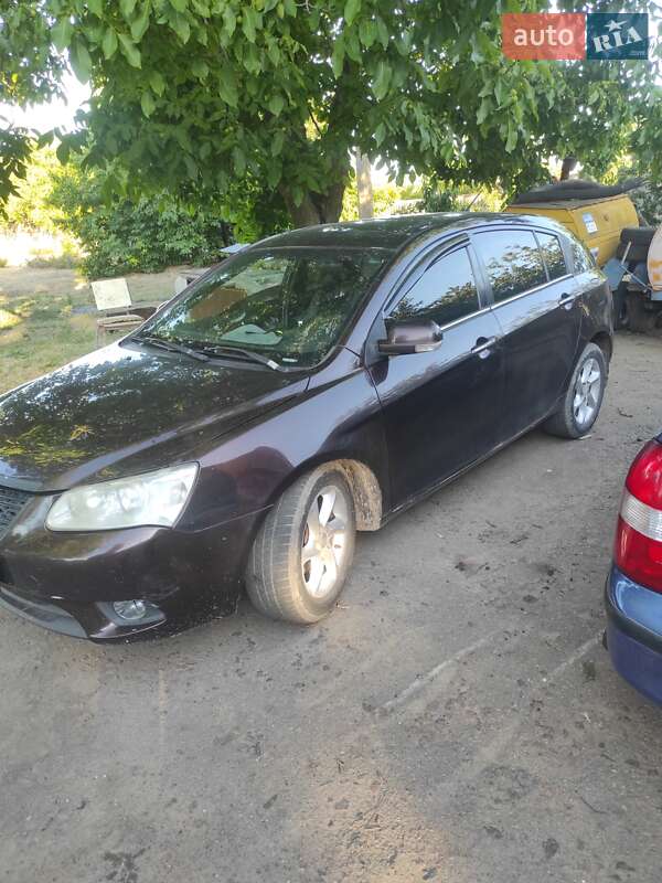 Хетчбек Geely Emgrand 7 (EC7) 2013 в Коблевому