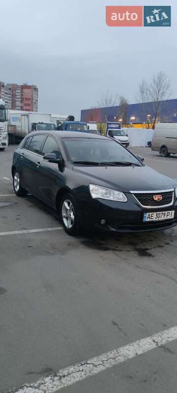 Хетчбек Geely Emgrand 7 (EC7) 2013 в Дніпрі