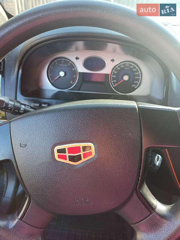 Седан Geely Emgrand 7 (EC7) 2014 в Тысменице