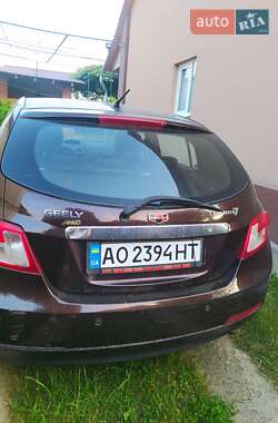 Седан Geely Emgrand 7 (EC7) 2013 в 