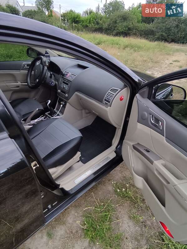 Седан Geely Emgrand 7 (EC7) 2011 в Днепре