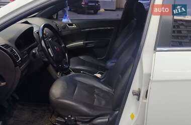 Хэтчбек Geely Emgrand 7 (EC7) 2015 в 