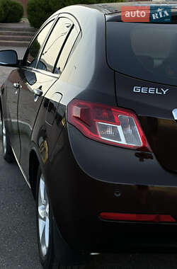 Хетчбек Geely Emgrand 7 (EC7) 2013 в 