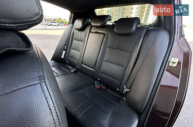 Хетчбек Geely Emgrand 7 (EC7) 2013 в 