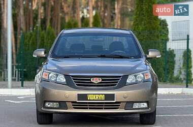 Седан Geely Emgrand 7 (EC7) 2015 в 