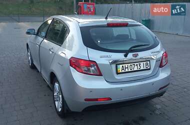 Хетчбек Geely Emgrand 7 (EC7) 2012 в 