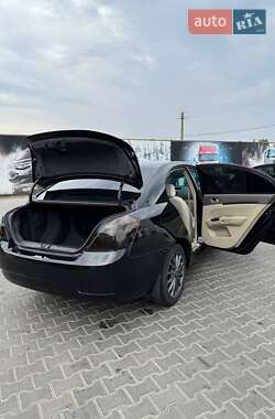 Седан Geely Emgrand 7 (EC7) 2012 в 