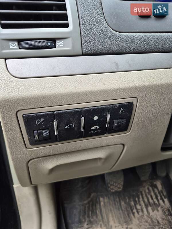 Седан Geely Emgrand 7 (EC7) 2011 в Києві