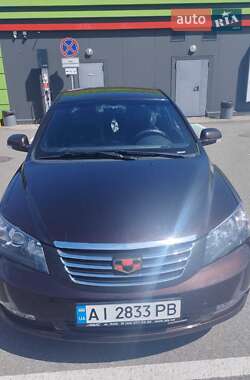 Седан Geely Emgrand 7 (EC7) 2013 в Стоянке