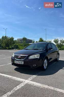 Хэтчбек Geely Emgrand 7 (EC7) 2013 в 