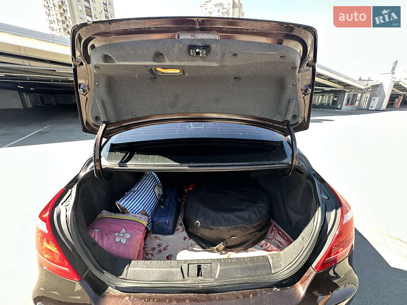 Седан Geely Emgrand 7 (EC7) 2016 в Киеве