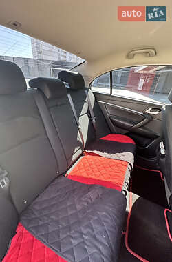Седан Geely Emgrand 7 (EC7) 2016 в 