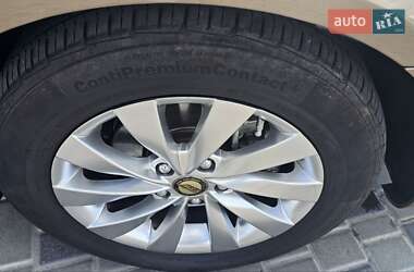 Седан Geely Emgrand 7 (EC7) 2012 в 