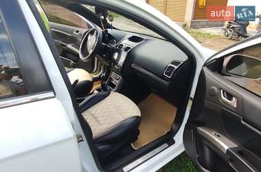 Седан Geely Emgrand 7 (EC7) 2013 в 