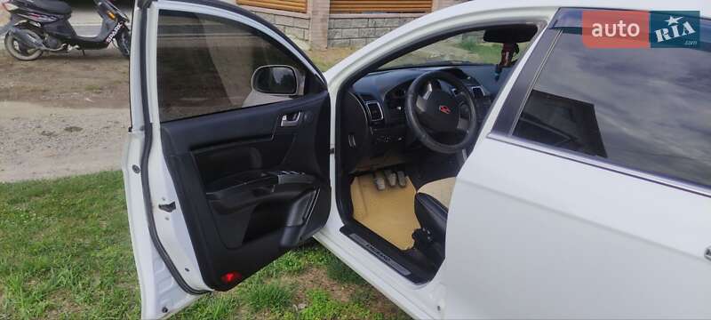 Седан Geely Emgrand 7 (EC7) 2013 в Скале-Подольской